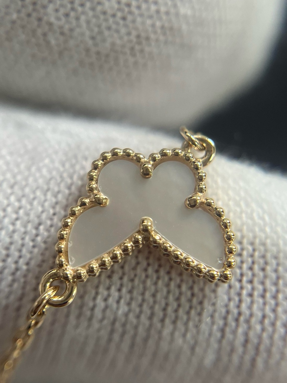 Van Cleef & Arpels Sweet Butterflies bracelet - Picture 8 of 10
